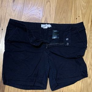H&M navy shorts